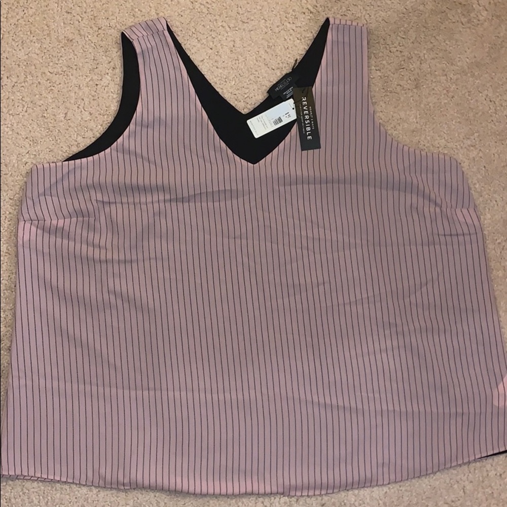 darkish pink/black tank top (dressy)